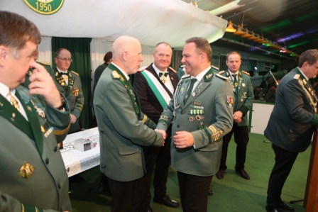 Ehrennadel für Walter Finke